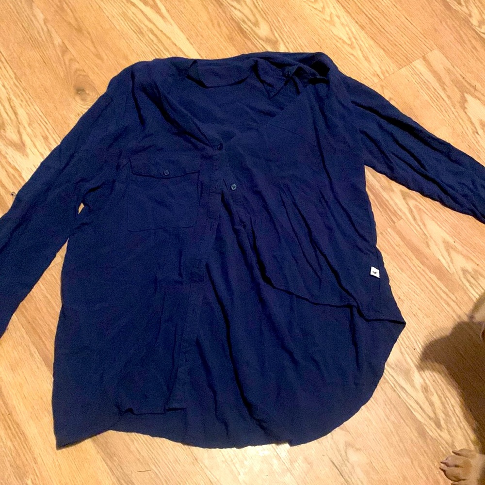Womens long sleeve top size medium